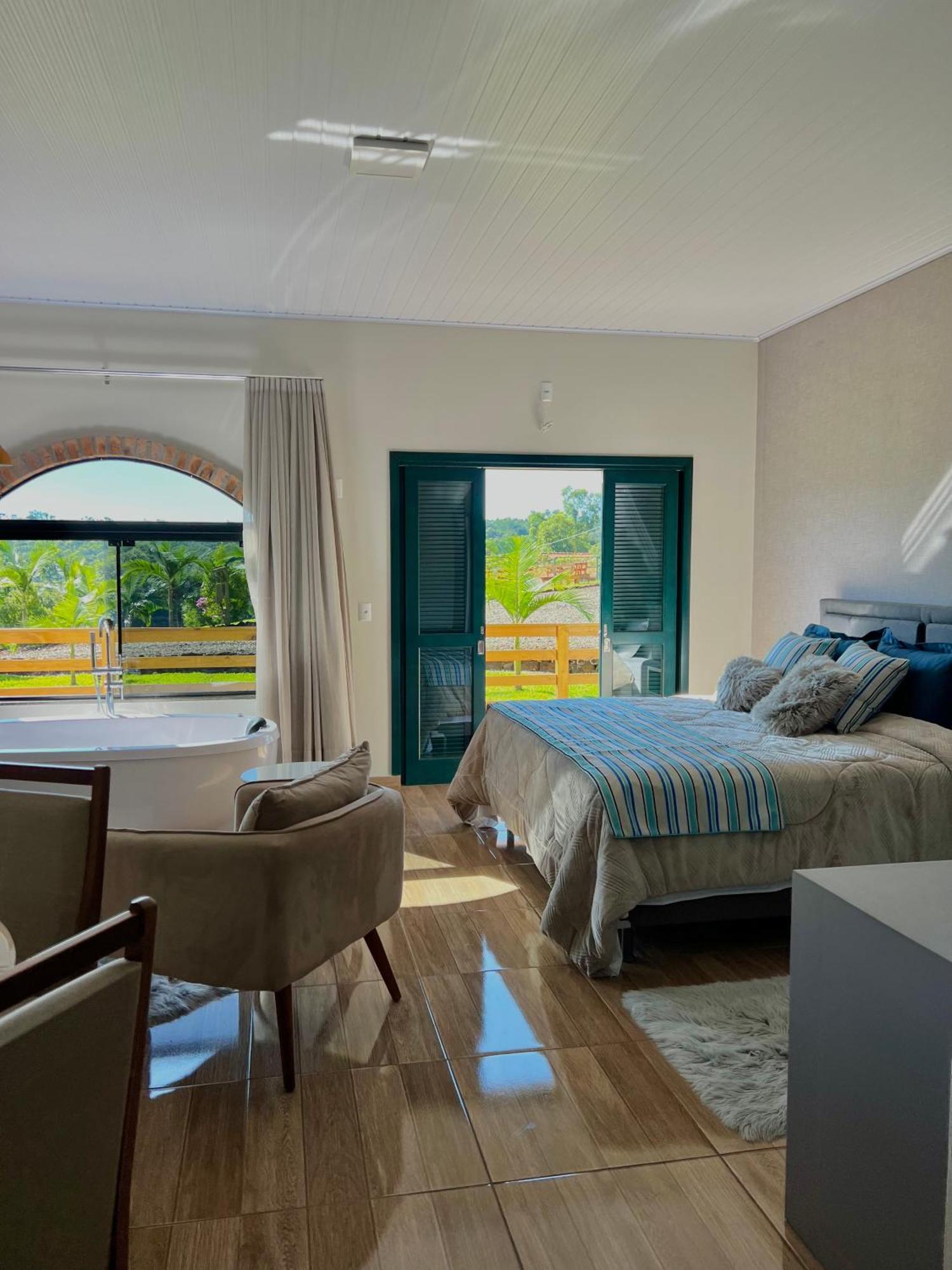 Pousada Di Venezia - Hotel Fazenda Nova Veneza  Εξωτερικό φωτογραφία